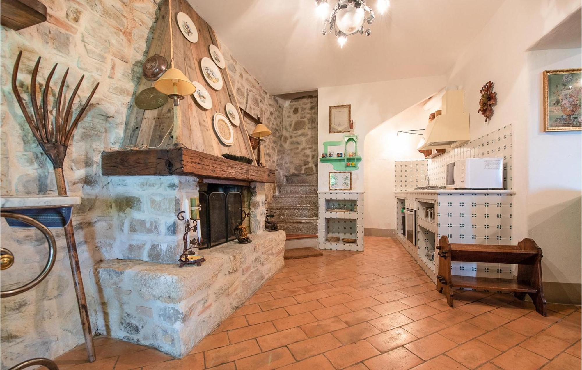 Lovely Apartment In Loc, Scalabrelli With Wifi Catabbio Exterior foto